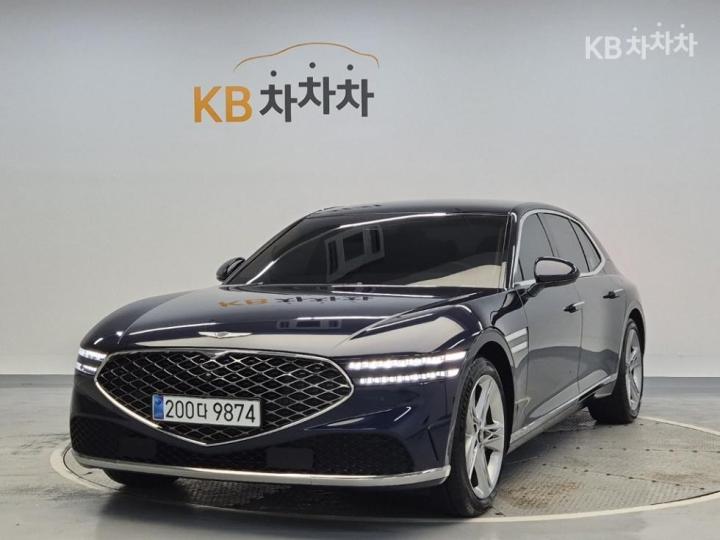 Genesis G90 BASE MODEL