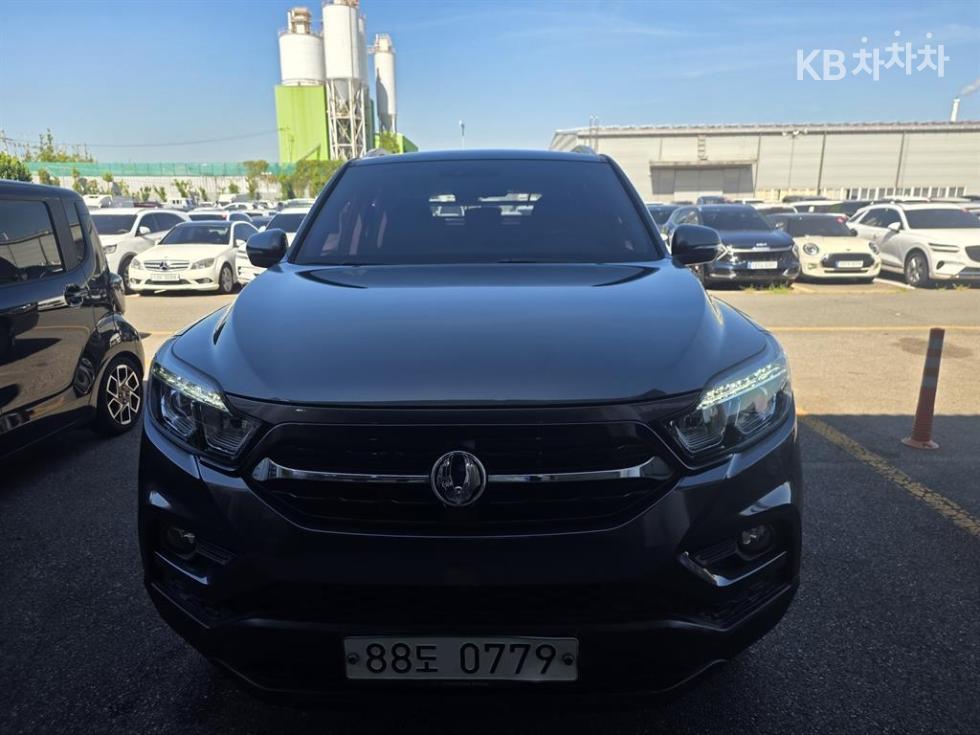 SsangYong Rexton Sports