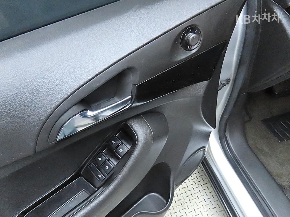 Chevrolet Orlando — miniaturë 14