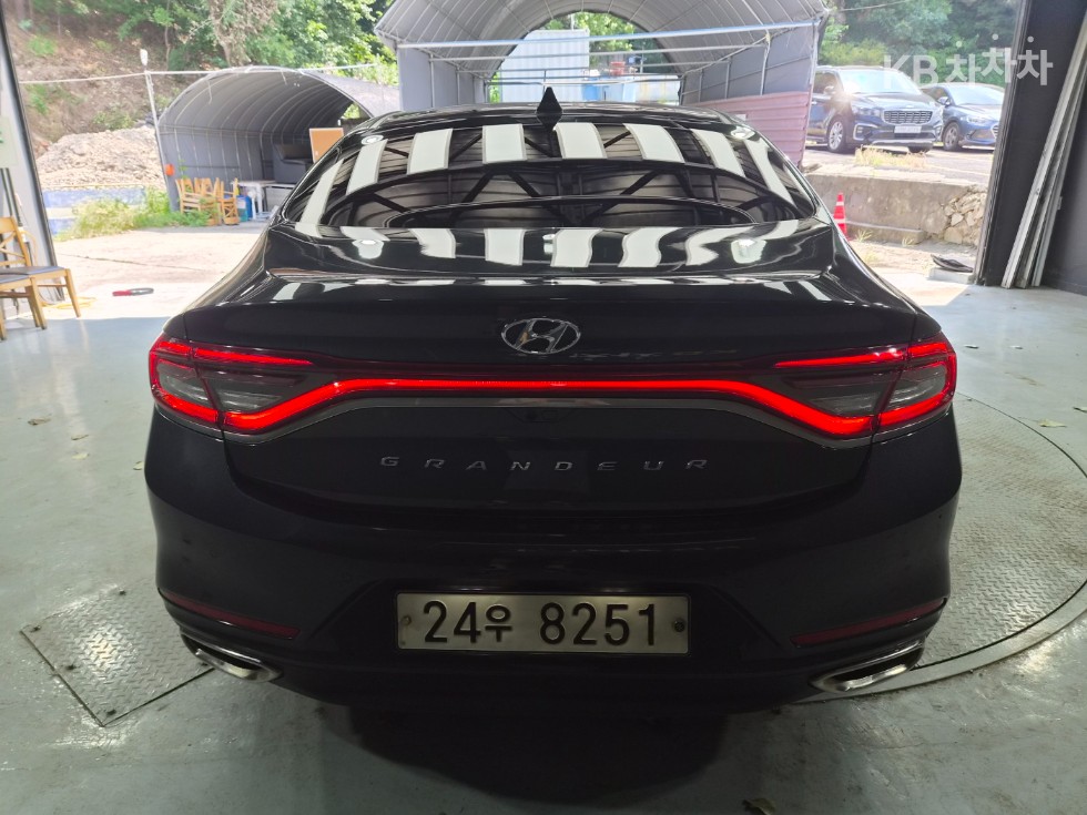 Hyundai Grandeur — miniaturë 5