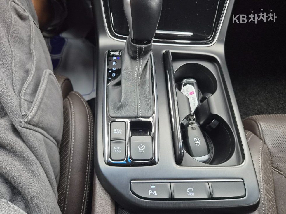Hyundai Grandeur — miniaturë 24