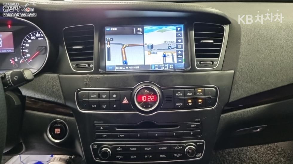 Kia K7 — miniaturë 12