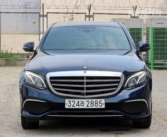 مرسيدس E-Class