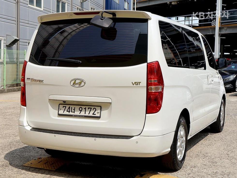 Hyundai Starex — miniaturë 4