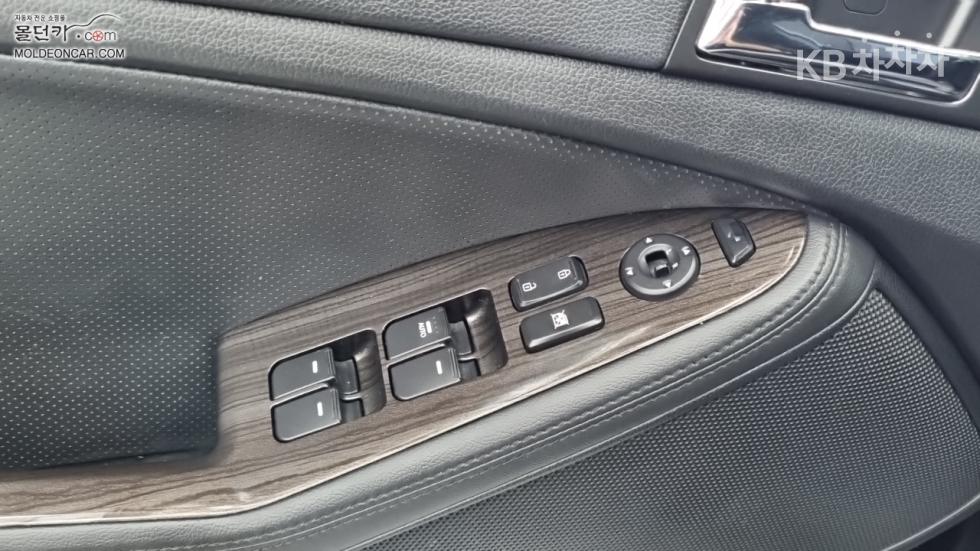 Kia K5 — miniaturë 16