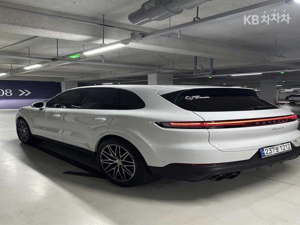 Porsche Cayenne — miniaturë 6