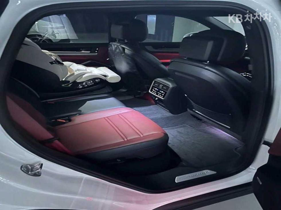 Porsche Cayenne — miniaturë 9