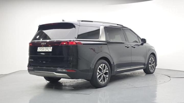 Kia Carnival — miniaturë 2