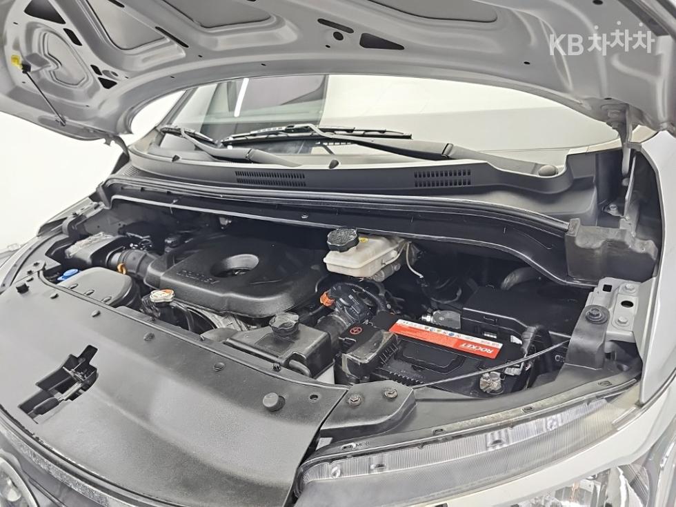 Hyundai Starex — miniaturë 5