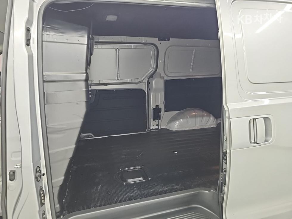 Hyundai Starex — miniaturë 12
