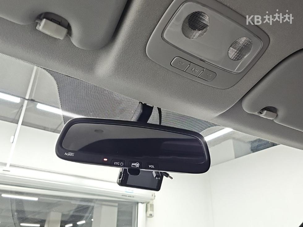 Hyundai Starex — miniaturë 15