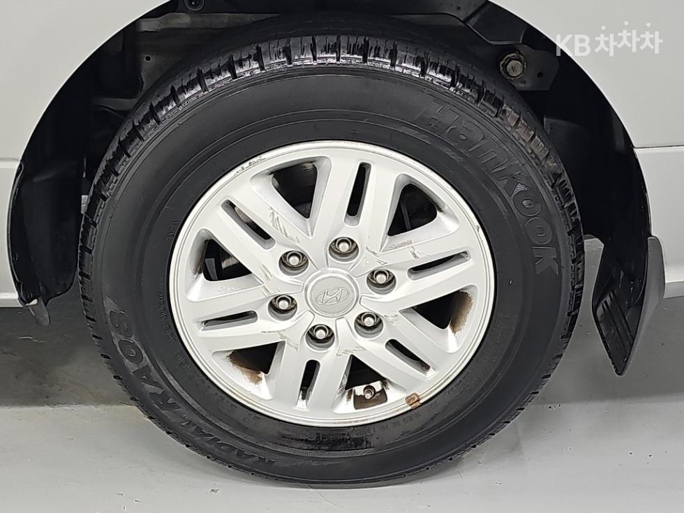 Hyundai Starex — miniaturë 20