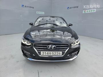 Hyundai Grandeur 렌터카 3.0 LPi 모던 기본형 — foto 1