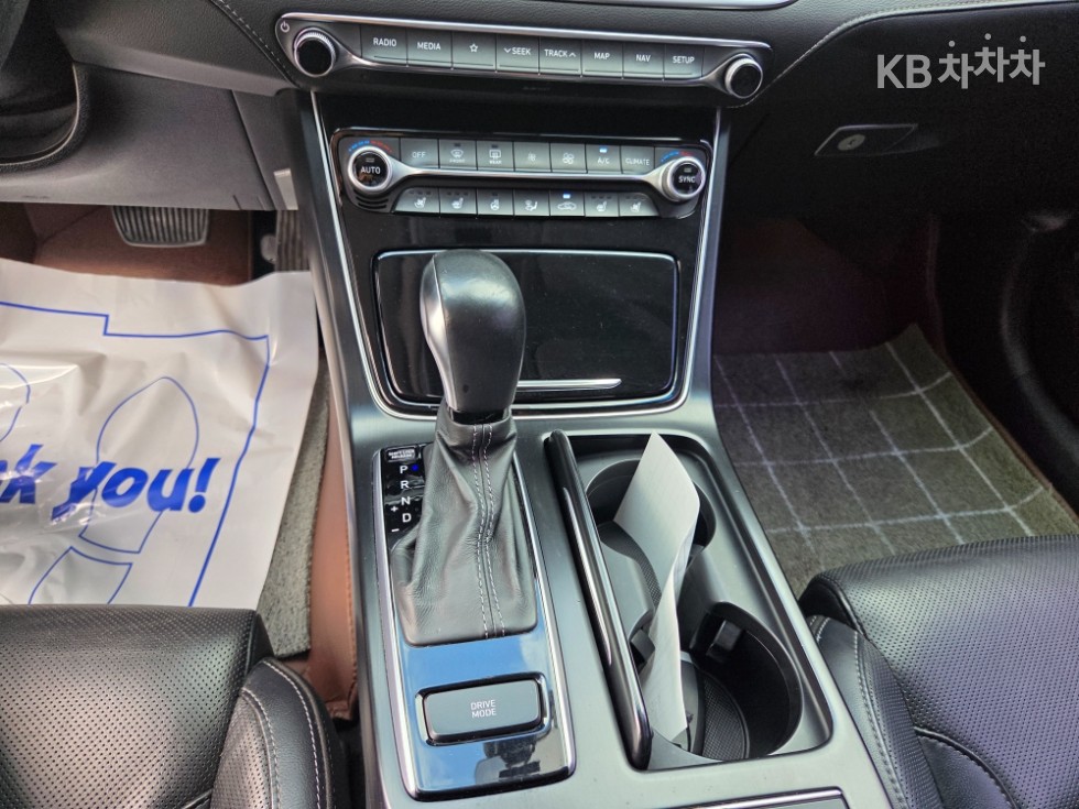 Hyundai Grandeur — miniaturë 12