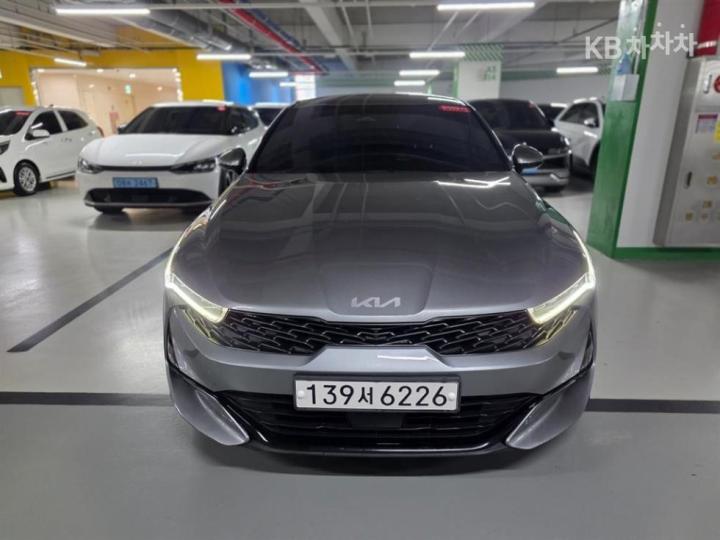 Kia K5 2.0 lpi   trendy — foto 1