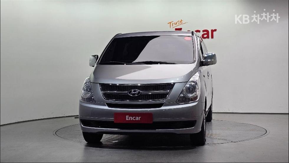 Hyundai Starex — miniaturë 3