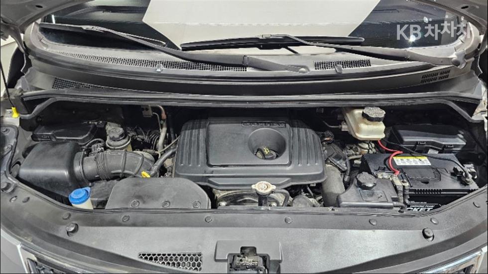 Hyundai Starex — miniaturë 6