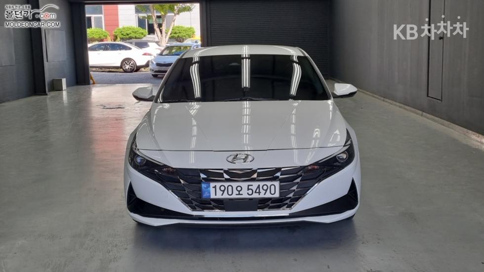 Hyundai Avante — miniaturë 3