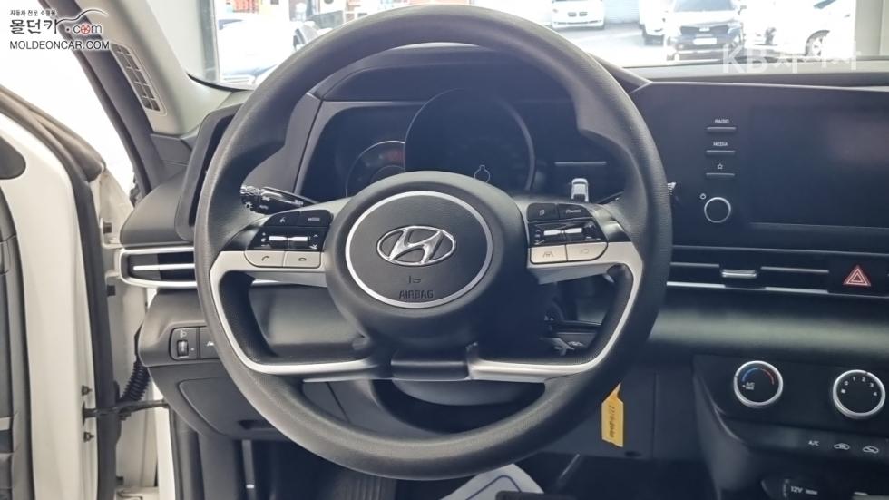 Hyundai Avante — miniaturë 11
