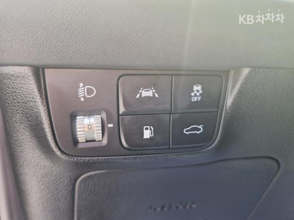 Hyundai Grandeur — miniaturë 17
