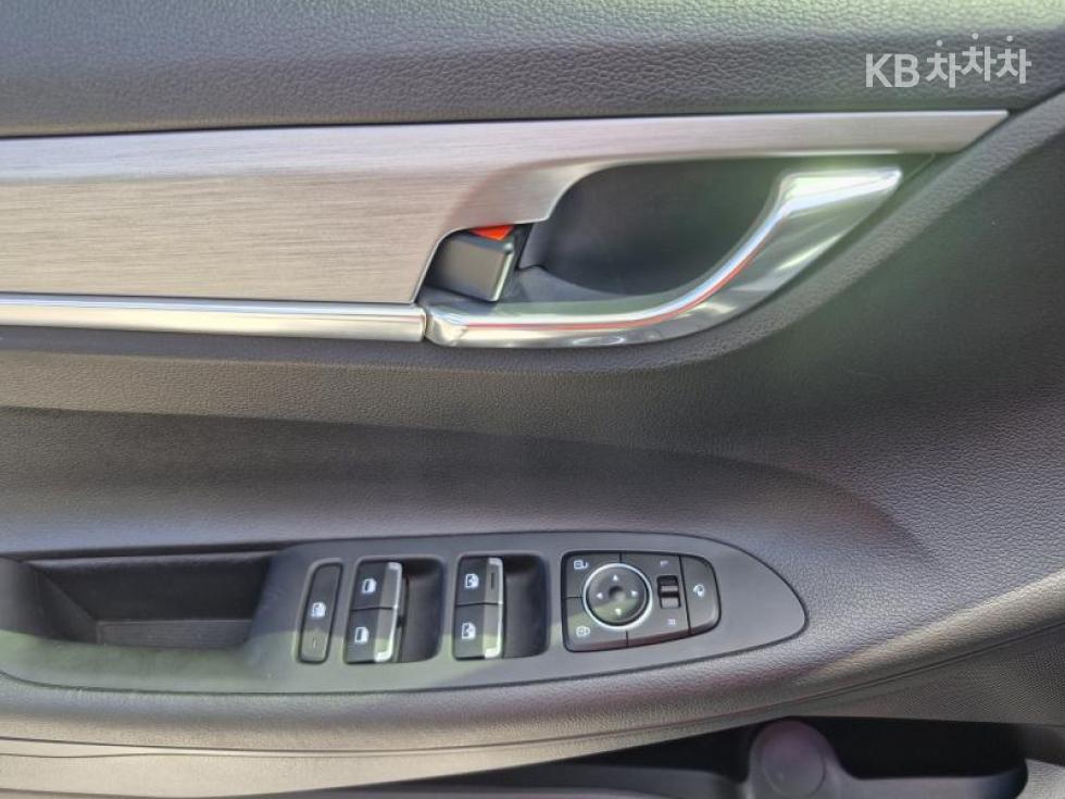 Hyundai Grandeur — miniaturë 18