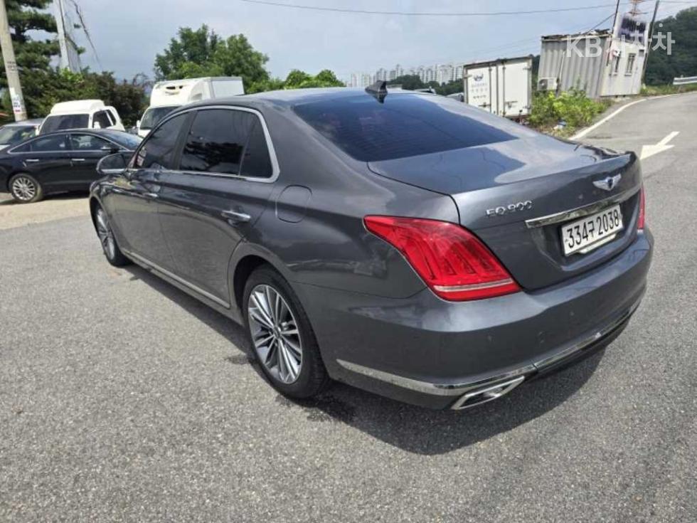 Genesis G90 — miniaturë 6