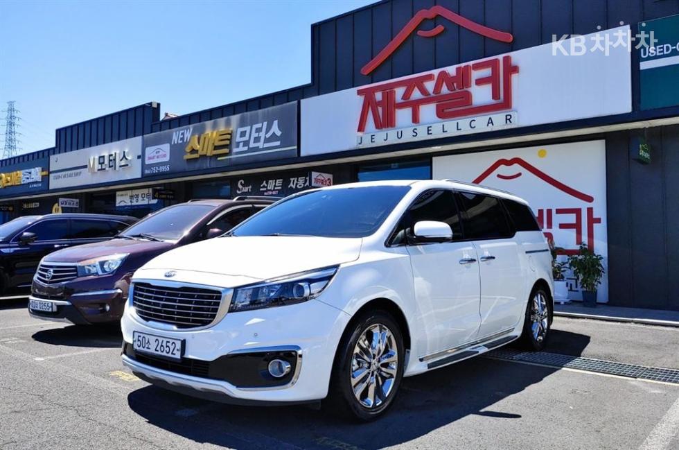 Kia Carnival — miniaturë 2