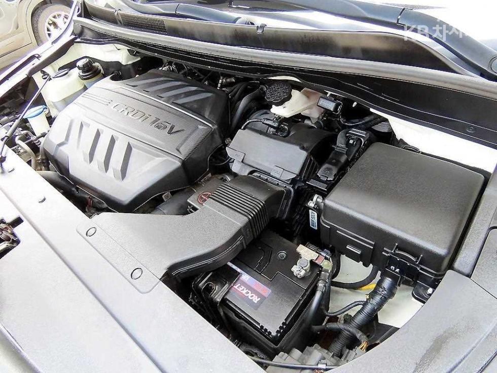 Kia Carnival — miniaturë 18