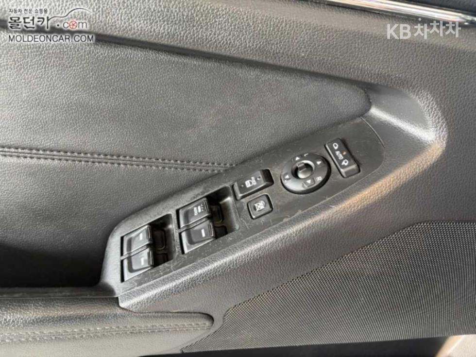 Kia K7 — miniaturë 12