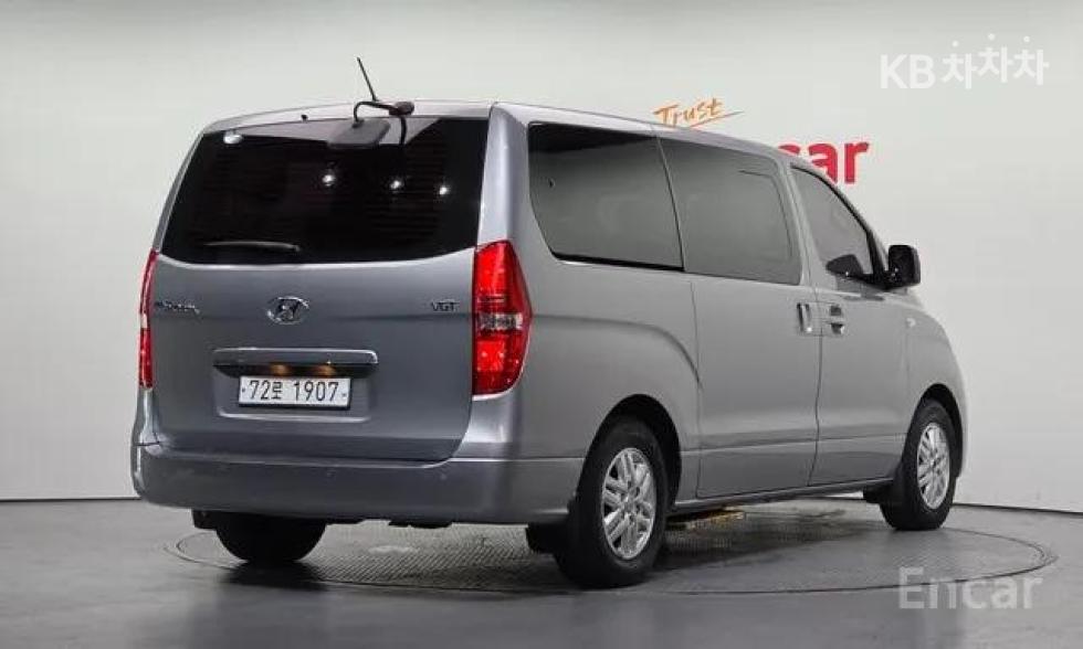 Hyundai Starex — miniaturë 2