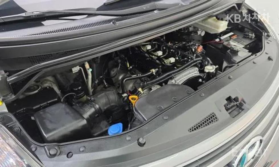 Hyundai Starex — miniaturë 6