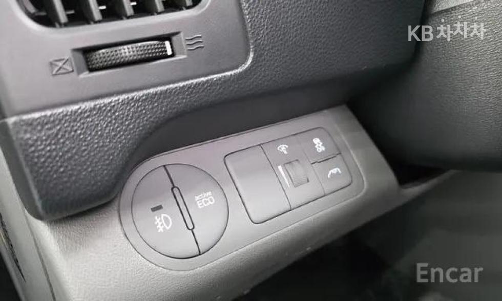 Hyundai Starex — miniaturë 13