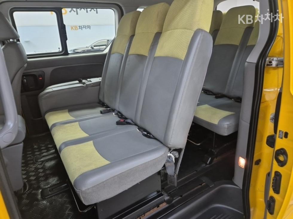 Hyundai Starex — miniaturë 12