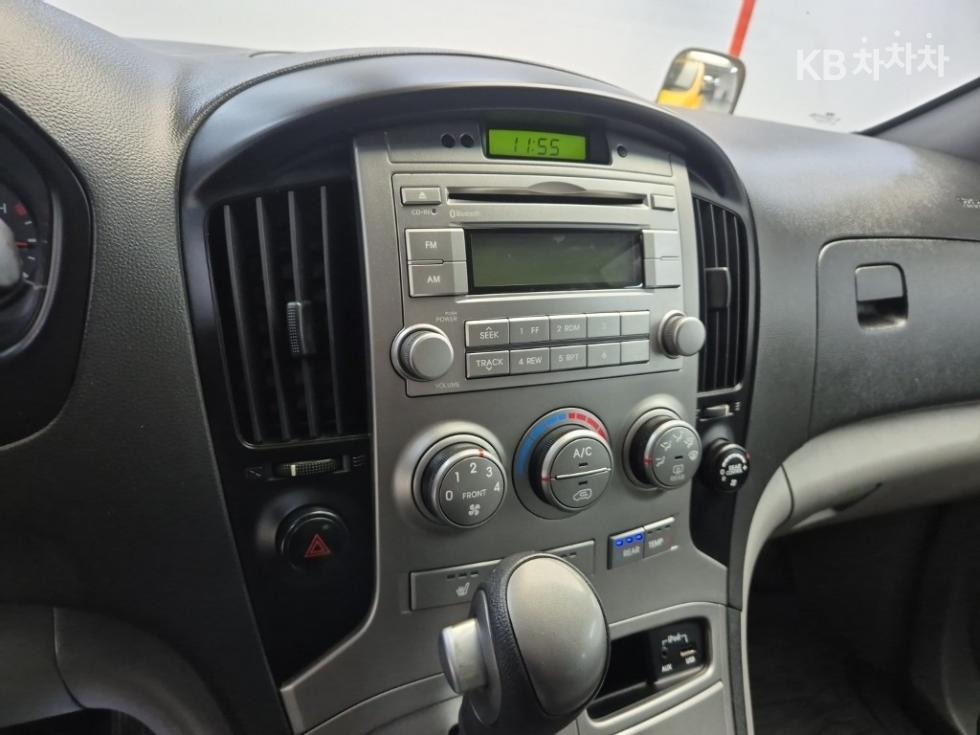 Hyundai Starex — miniaturë 13