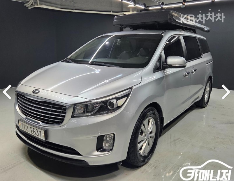 Kia Carnival — miniaturë 2