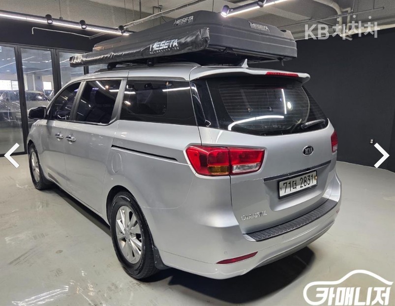 Kia Carnival — miniaturë 3