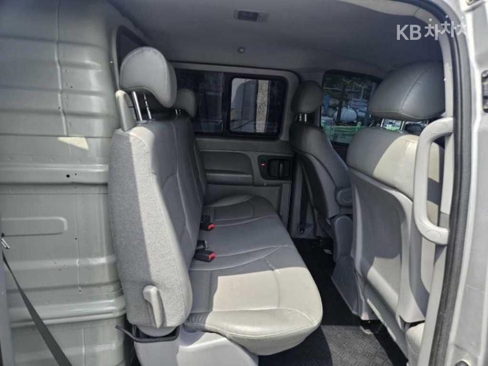 Hyundai Starex — miniaturë 5