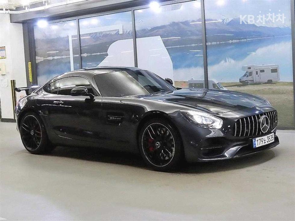 Mercedes-Benz AMG GT