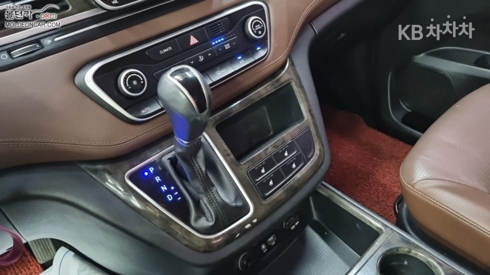 Hyundai Starex — miniaturë 14