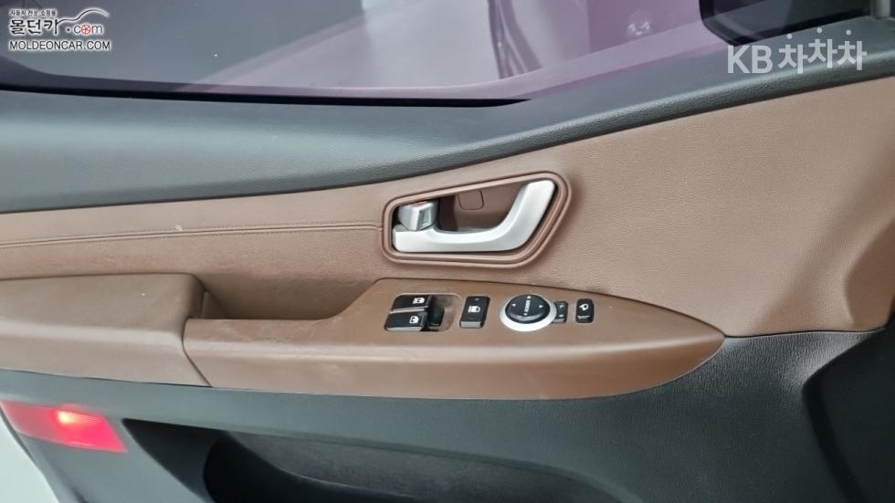 Hyundai Starex — miniaturë 17
