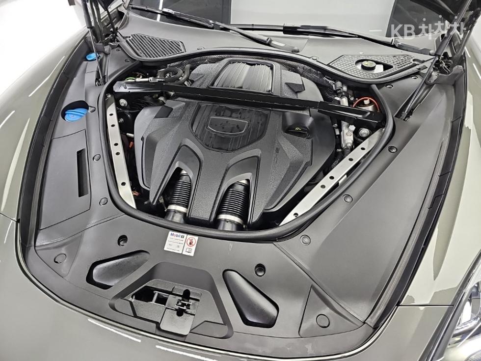 Porsche Panamera — miniaturë 5