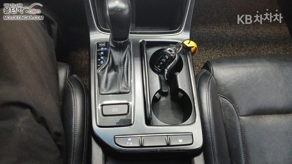 Hyundai Grandeur — miniaturë 14