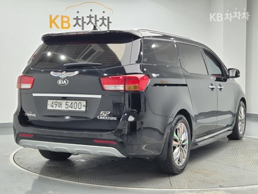 Kia Carnival — miniaturë 3