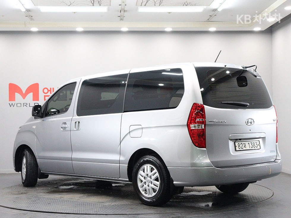 Hyundai Starex — miniaturë 4