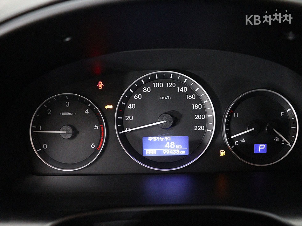 Hyundai Starex — miniaturë 6
