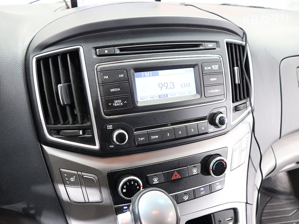 Hyundai Starex — miniaturë 8