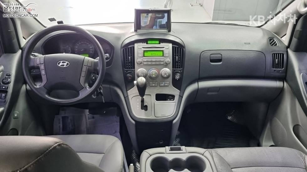 Hyundai Starex — miniaturë 7