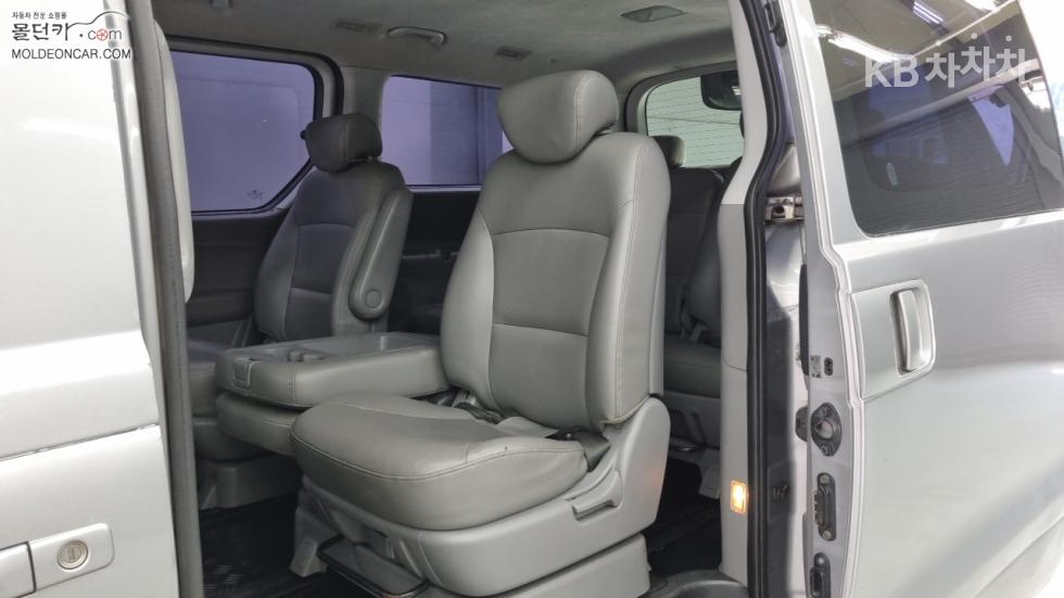 Hyundai Starex — miniaturë 10