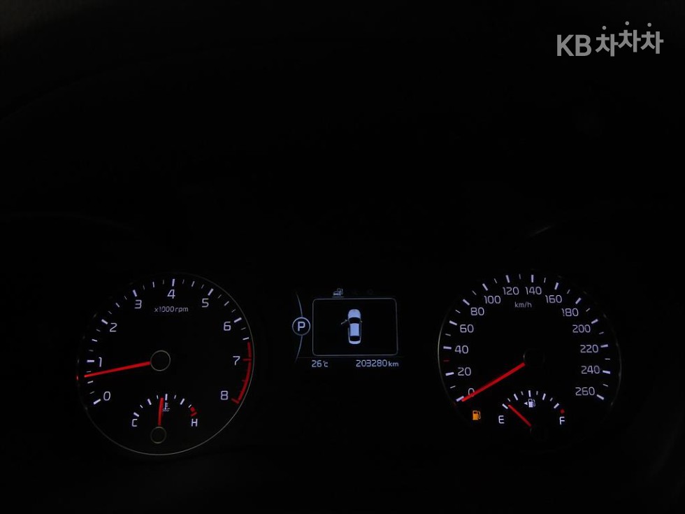Kia K5 — miniaturë 9