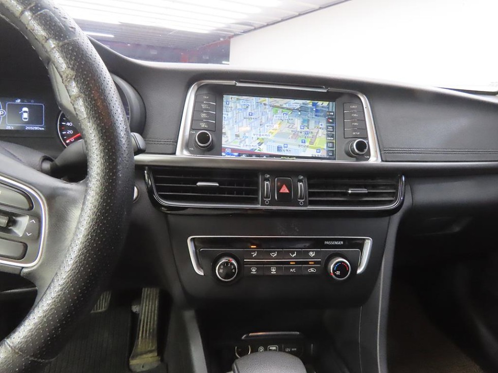 Kia K5 — miniaturë 10